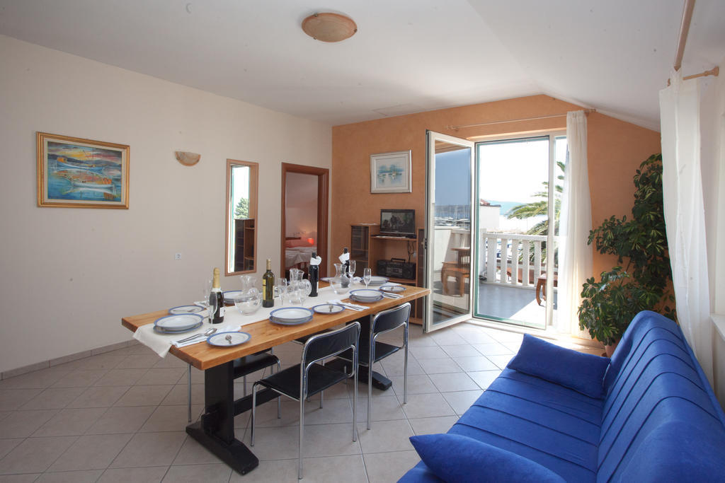Yacht Beach Apartments Kaštela Cameră foto